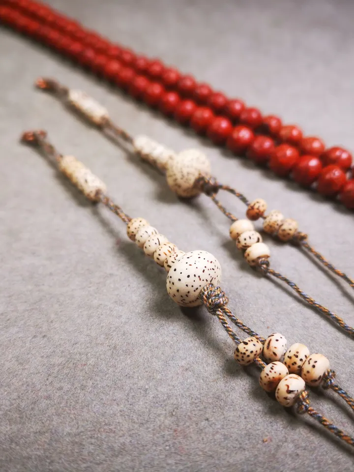 Gandhanra Handmade Tibetan Buddhist Mala Counters,Prayer Bead Counters,Made of Natural Lotus Seed Bodhi Beads