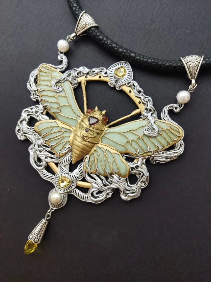 CICADA, Art Deco, Art Nouveau, bee insect Statement Chunky, Necklace Retro 1920