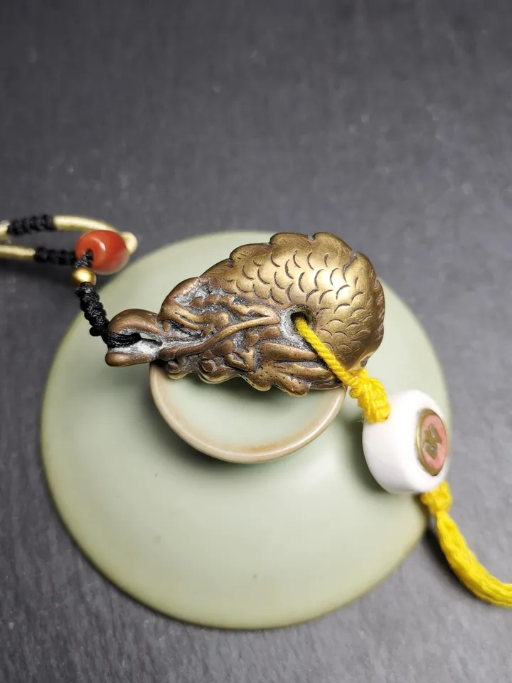 Gandhanra Unique Tibetan Buddhist Amulet, Dragon Charm with Conch Shell OM Pendant