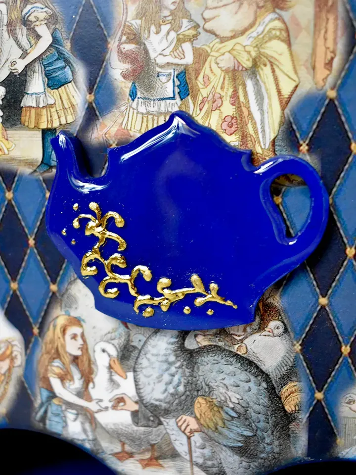 ALICE Dark blue tea house for storing disposable tea bags