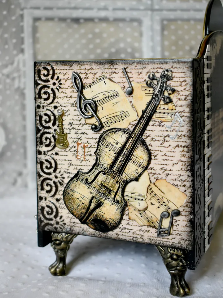 stationery stand for music lovers musicians and music teachers MUSIC