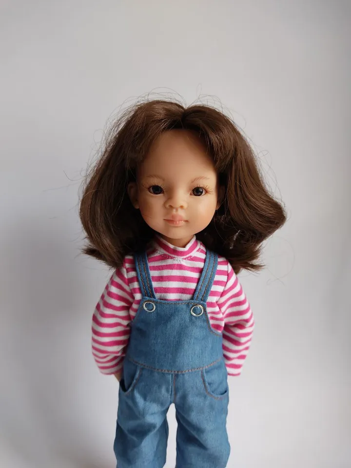 PDF sewing pattern for Paola Reina dolls.