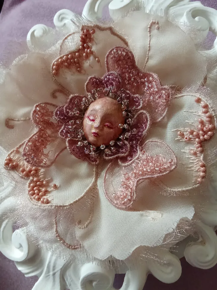 "Aurora" brooch