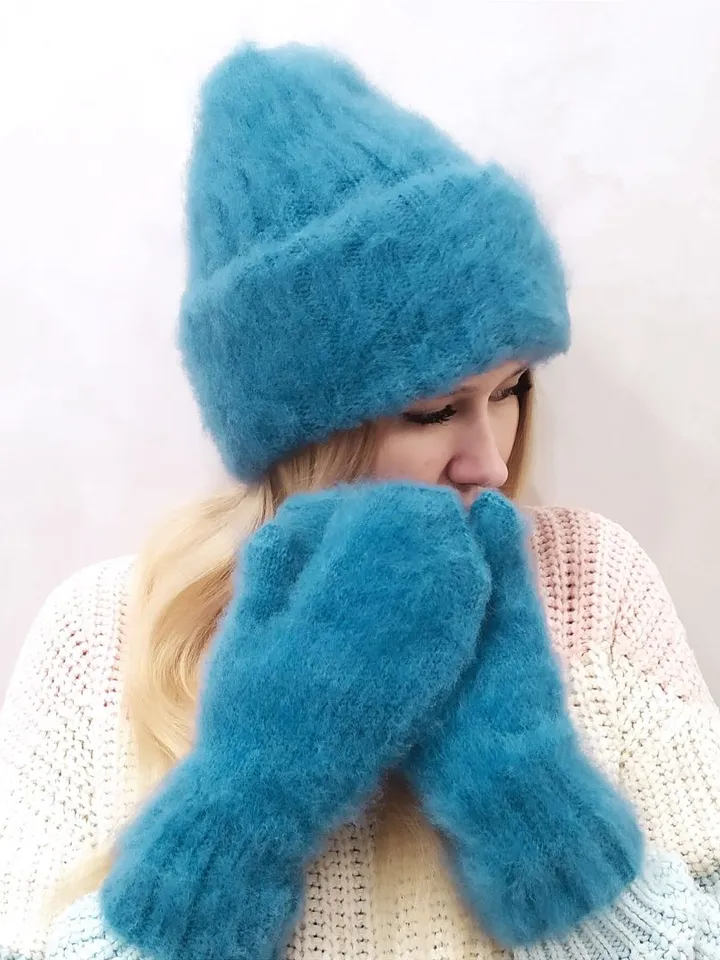 Warm blue fluffy hat and mittens