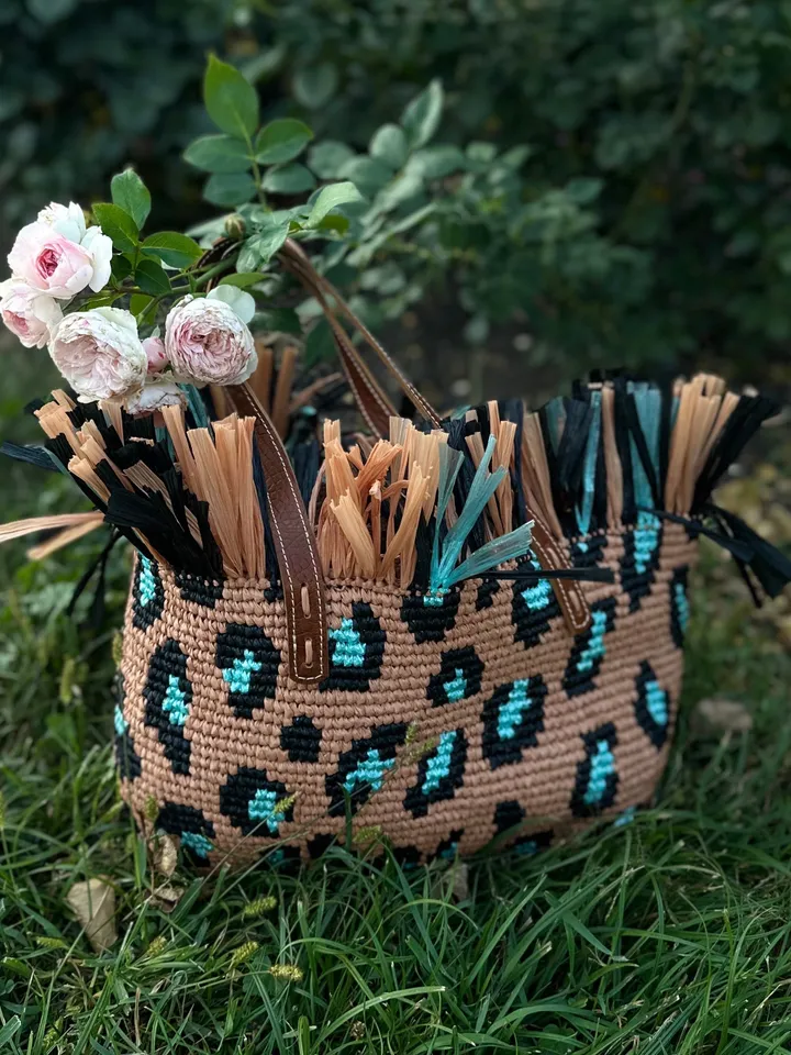 Crochet pattern leopard tote bag PDF digital instant download and video tutorial, animal print bag, summer tote, woman bag, top handle