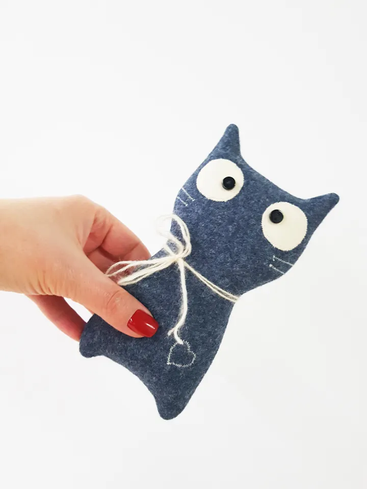 Cat sewing pattern PDF, digital tutorial in english