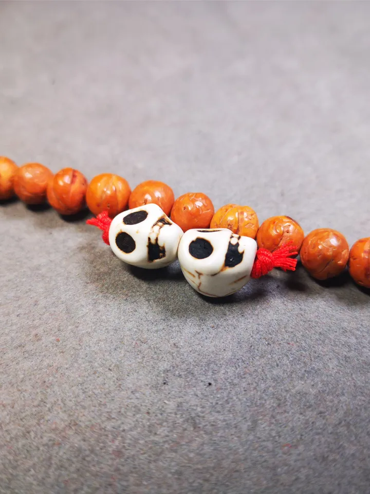 Gandhanra Handmade Tibetan Mala Spacer Beads,Stone Citipati Skull Beads, Marker Beads for Prayer Bead Necklace Accessories,0.47" × 0.4"