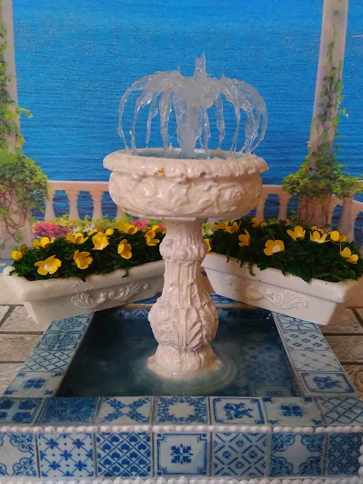 Miniature fountain. Fountain for the collection of dolls.1:12 scale.