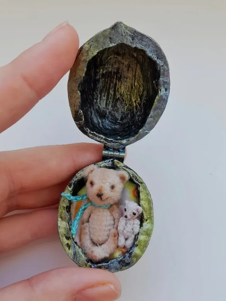Crochet miniature bears in a nuthouse