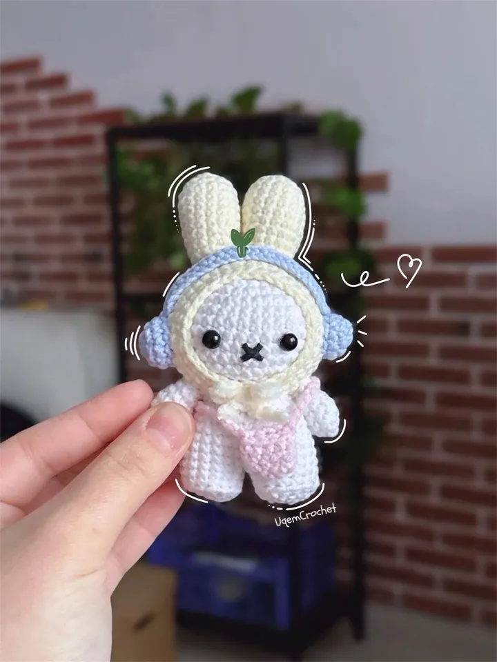 Miffy crochet pattern PDF US terms, included hat, headphones and bag