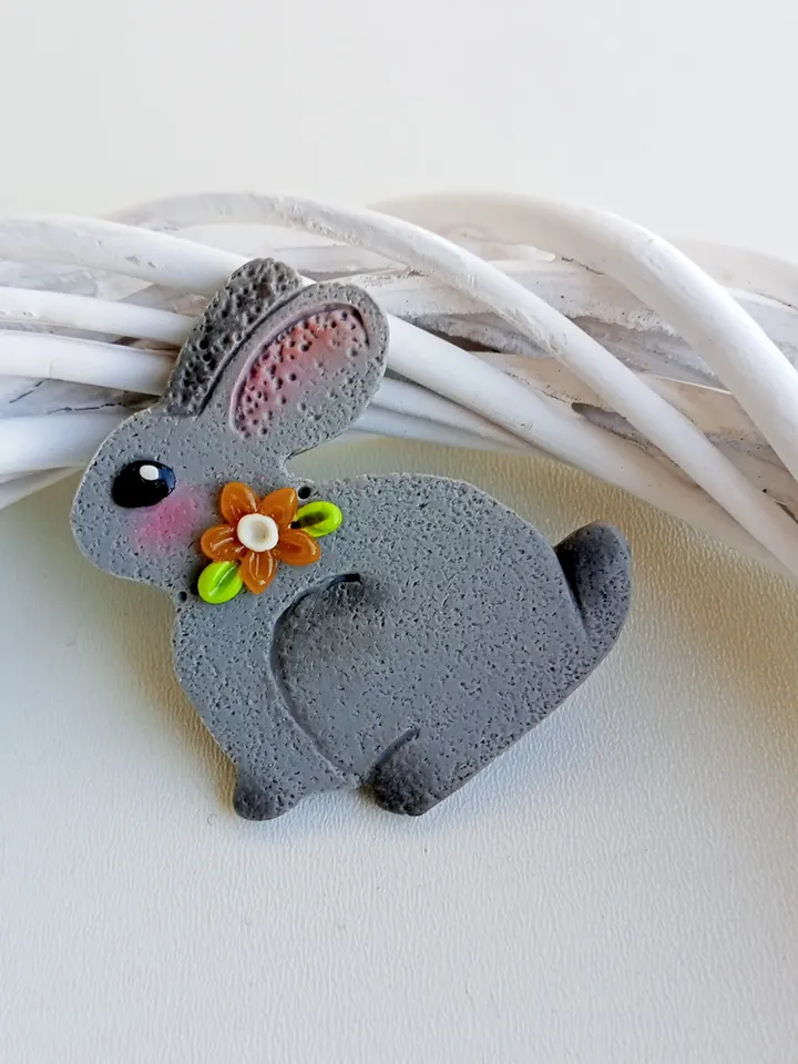 Bunny brooch/Little Bunny Brooch/Cute bunny birthday's gift/Children's brooch/Animal gift/Polymer clay bunny brooch/Brooch on the hat