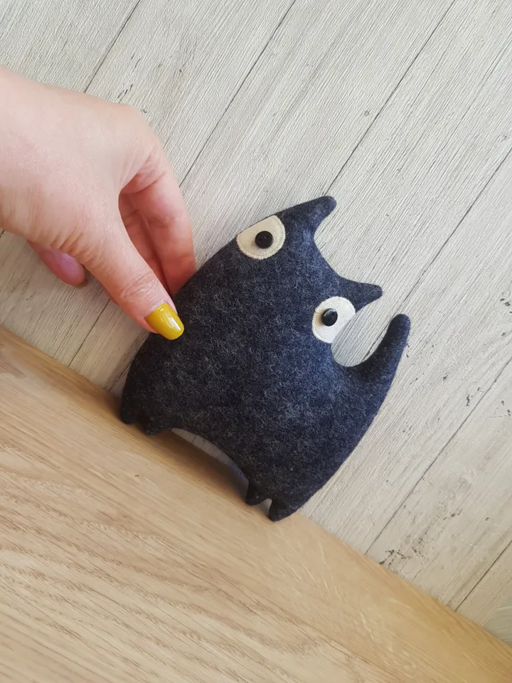 Black Cat Sewing pattern PDF, Halloween doll diy, Stuffed animal of felt