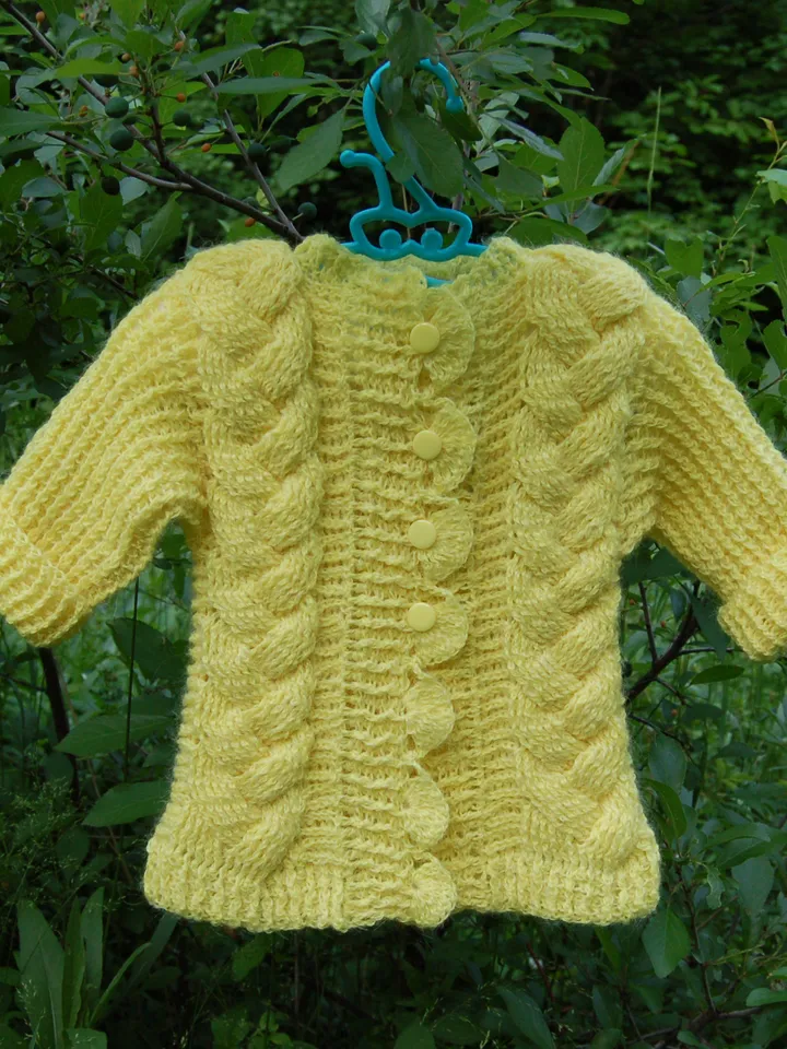 Crochet Baby Cardigan Pattern, crochet Baby coat Pattern, crochet baby gift, crochet newborn cardigan, infant cardigan, Baby sweater pattern, crochet baby clothes, PDF file in English
