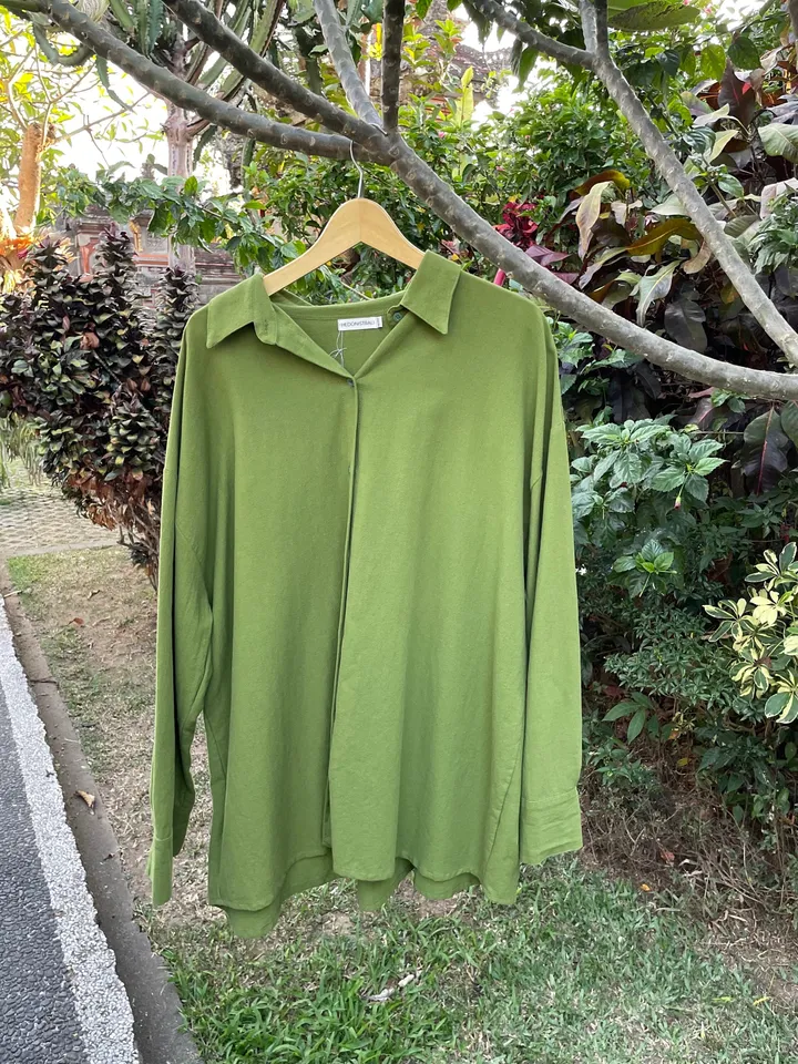 Pure linen oversize khaki shirt / soft linen summer bikini cover up maldi shirt / classy shirt comfy resort wear / comfy women wear