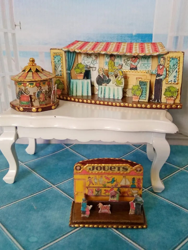 Dollhouse set. Carousel , stand. Dollhouse miniature.1:12 scale.