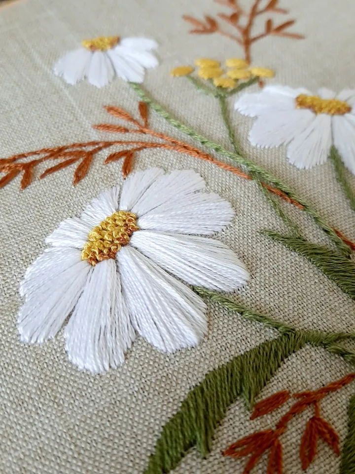 Daisy pattern hand embroidery DIY, Floral design pdf