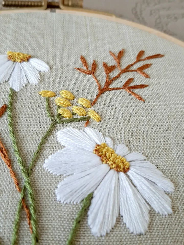Daisy pattern hand embroidery DIY, Floral design pdf