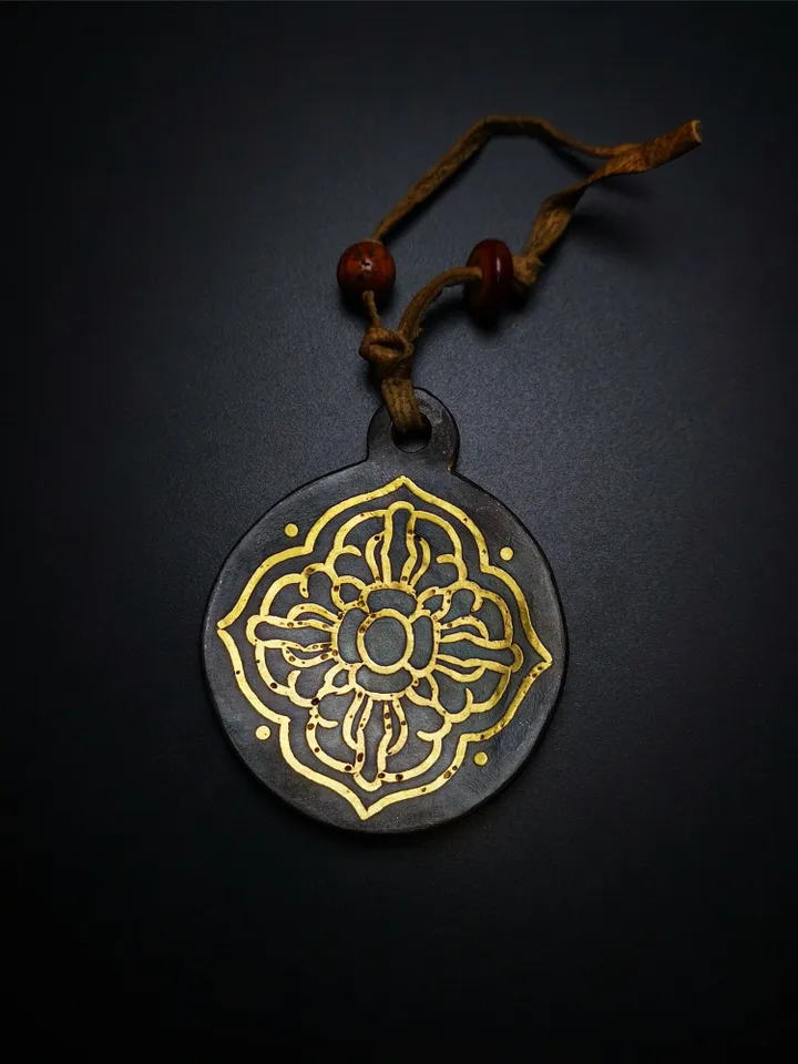 Gandhanra Handmade Tibetan Buddhist Amulet,Melong Mirror, SIPAHO(srid pa ho),Mandala Badge,Unique Cross Vajra Pattern