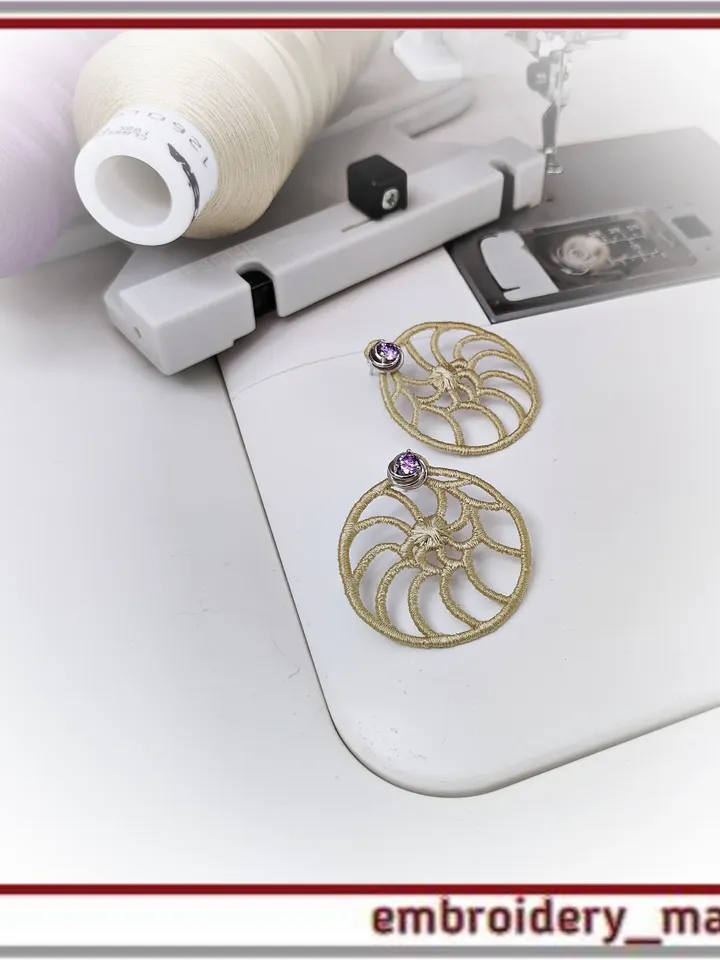 FSL In The Hoop Embroidery design Earrings and Pendant Spiral (ITH) - Embroidery Manavi 05