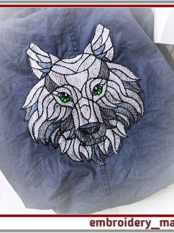 Machine embroidery design photo stitch Wolf