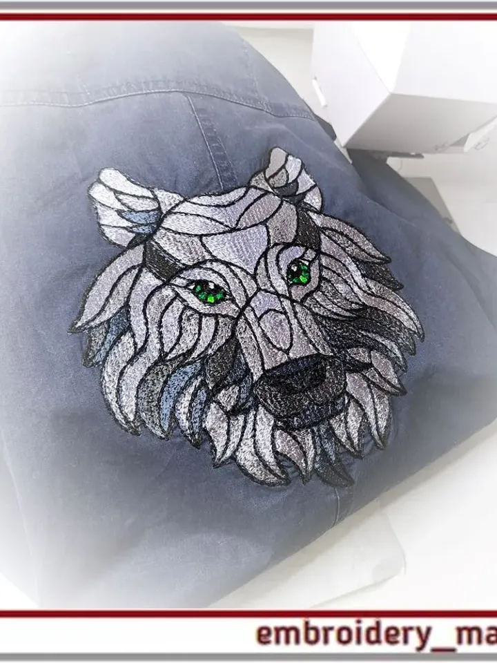Machine embroidery design photo stitch Wolf