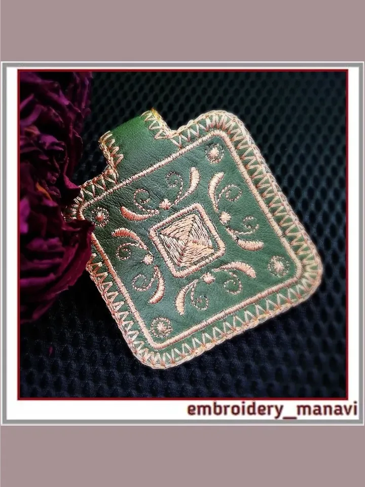 In the hoop Embroidery design key chain 5 Decor for a bag backpack