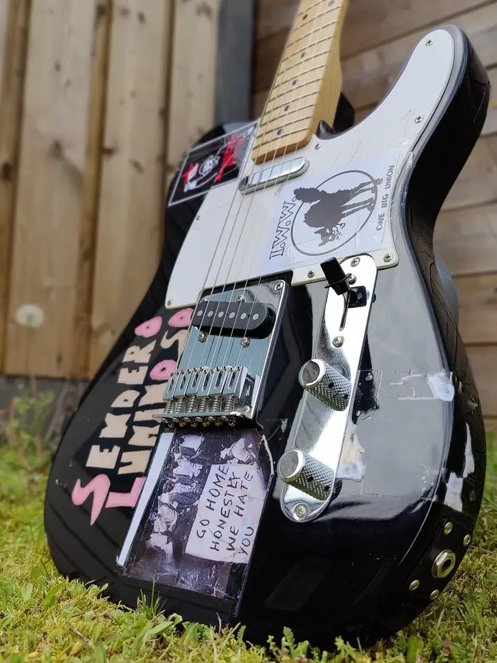 Tom Morello guitar stickers Sendero Luminoso Mau Mau uprising Fender Telecaster