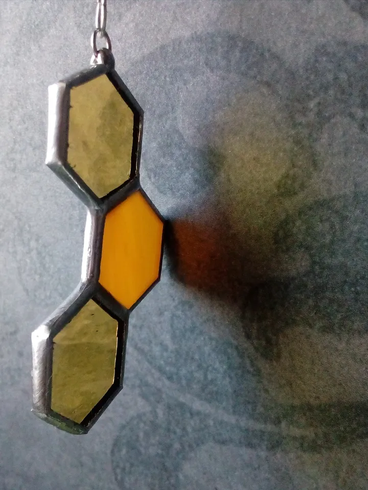 Honeycomb glass necklace, stained glass honeycomb, honey bee decor, bee art, honey bee jewelry, bee lover gift,