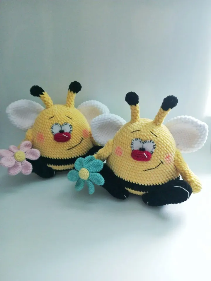 Crochet Bee Pattern, Instant Download, PDF Pattern, Amigurumi Bumble Bee Pattern