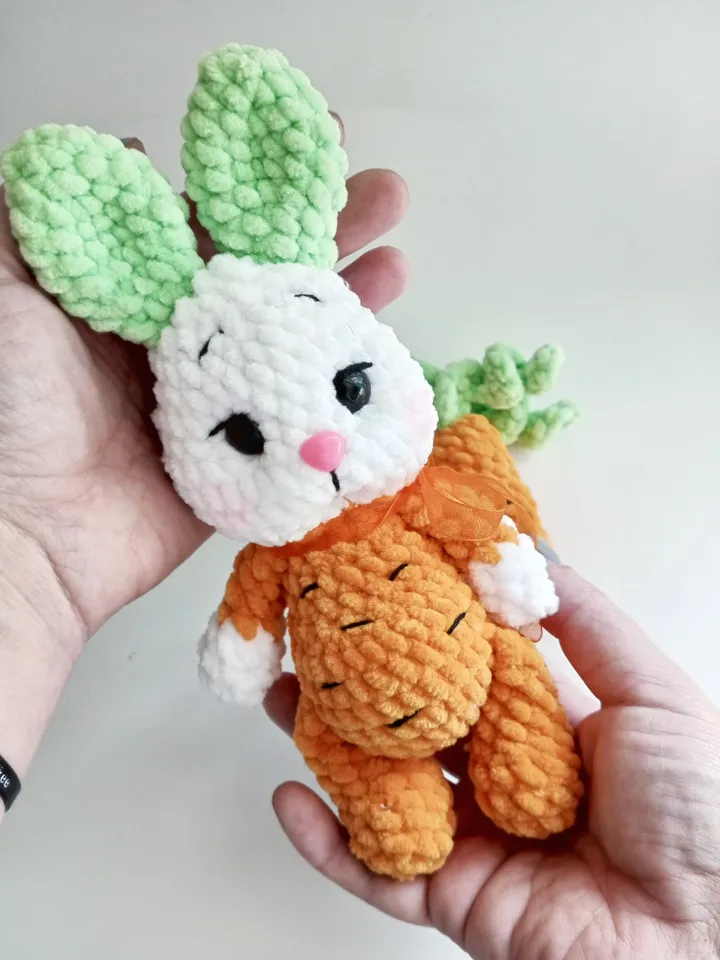 Crochet Bunny pattern, easter bunny, amigurumi (PDF)