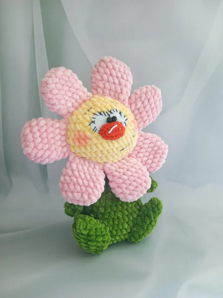 Crochet pattern toy flower, amigurumi flower pdf pattern, plush flower