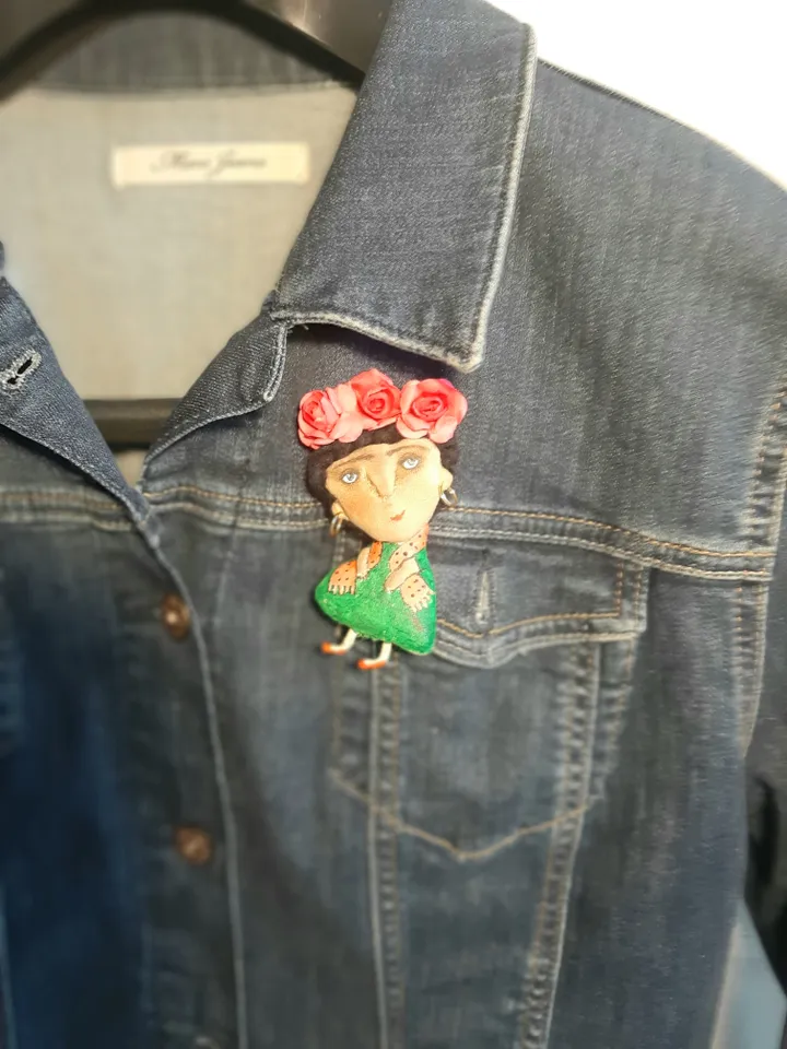 Textile brooch FRIDA