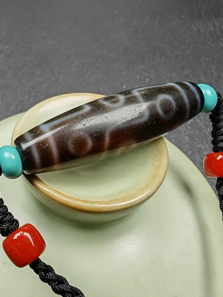Gandhanra Vintage Tibetan 9 Eyes Dzi Bead Necklace,Protective Charm,Spiritual Gift,1.5&quot; x 0.4&quot;