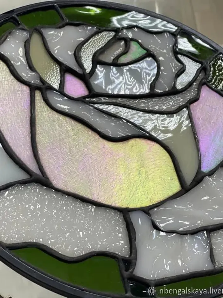 White Rose. Double Stained Glass in Tiffany Technique, Double Layered Stained Glass in Tiffany Technique, Double-Tiered Stained Glass in Tiffany Style, Two-Sided Stained Glass in Tiffany Method, Double-Paneled Stained Glass in Tiffany Technique, Dual-View