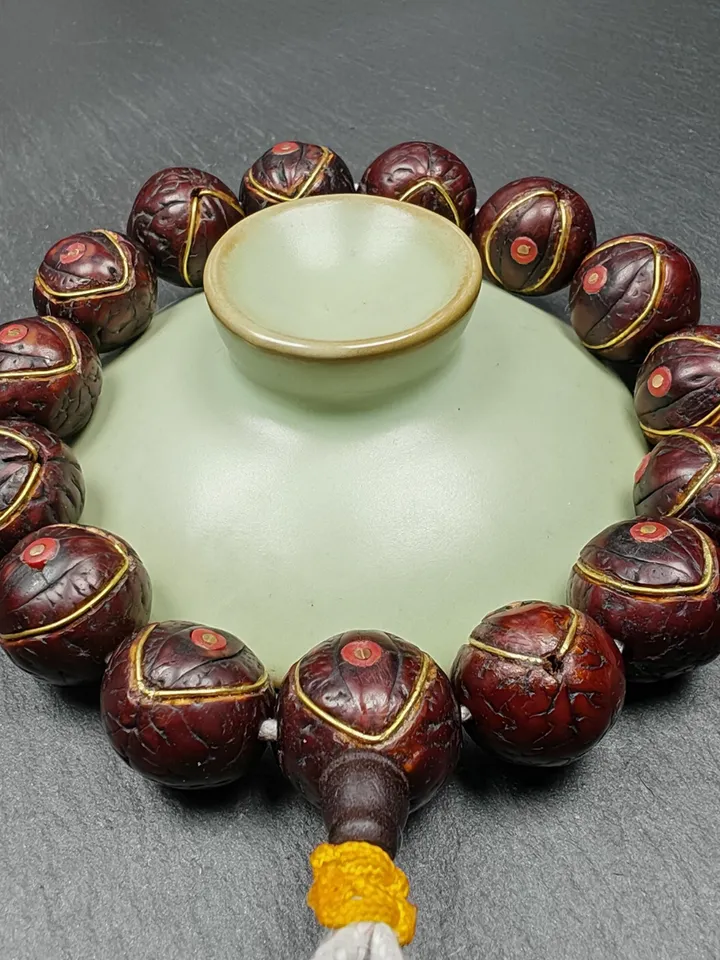 Gandhanra Unique Tibetan Wrist Mala,Old Bodhi Beads Bracelet,Inlaid Copper Wire and Agate,Diameter 17mm,Circumference 20cm