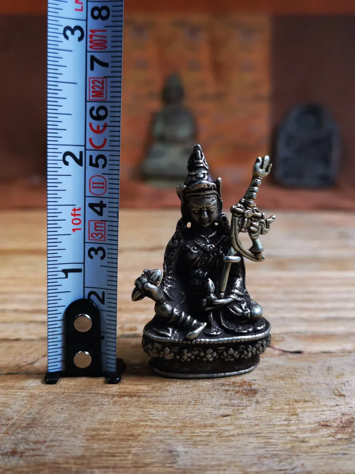 Lotus Born-Guru Rinpoche,Gandhanra 13 Types Retro Handcarved Mini Brass Tibet Tantric Buddha Statue,Top Collection Figurine Amulet