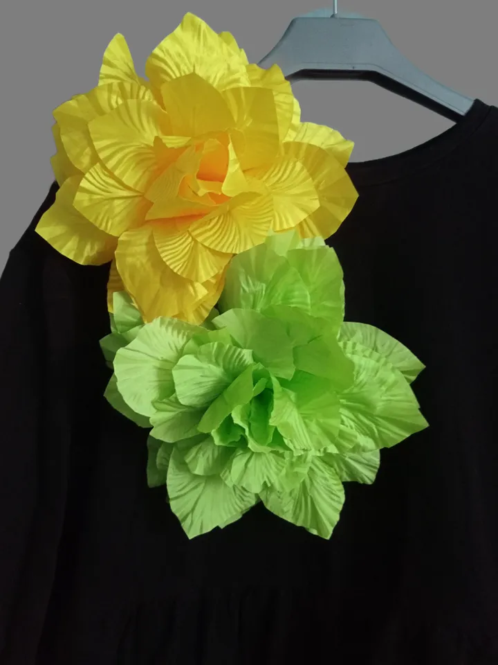 Book Flower