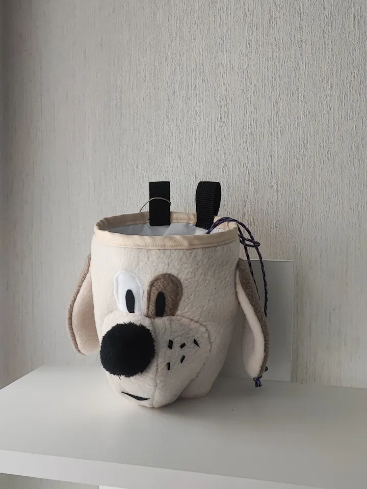 Chalk bag Dog for rock climbing
