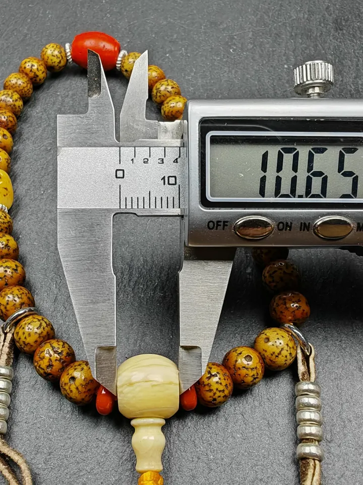 Gandhanra Authentic Tibetan Handhold Wrist Mala - 7.7mm Old Lotus Seed Beads Bracelet - Portable Buddhist Prayer Beads for Meditation