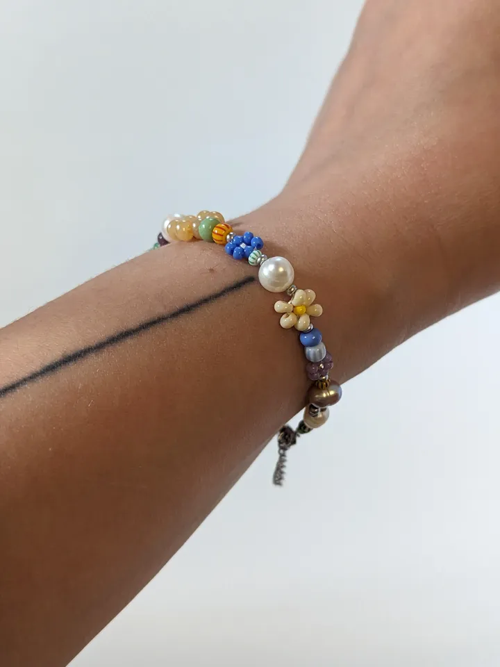 Pearl beaded Bracelet for women / colorful pastel wristlet with silver clasp 17-21 cm rainbow flower friendship bracelet