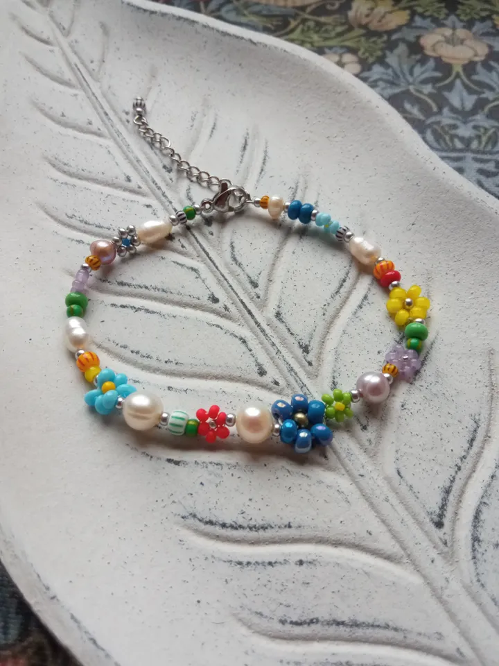 Pearl beaded Bracelet for women / colorful pastel wristlet with silver clasp 17-21 cm rainbow flower friendship bracelet