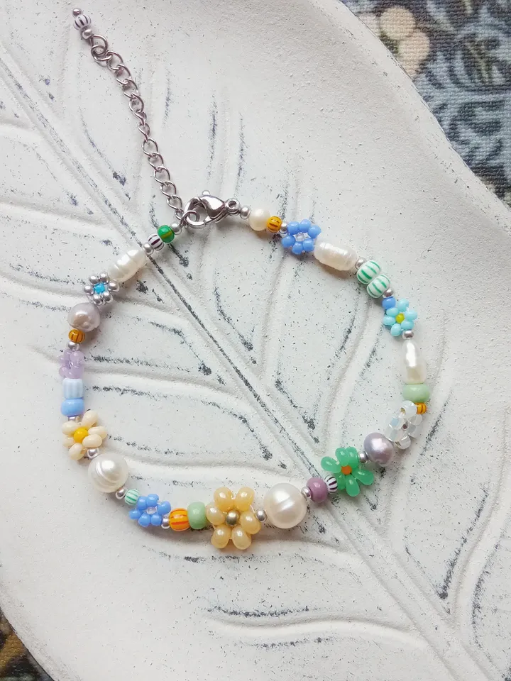 Pearl beaded Bracelet for women / colorful pastel wristlet with silver clasp 17-21 cm rainbow flower friendship bracelet