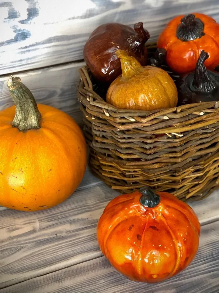 Ceramic pumpkin