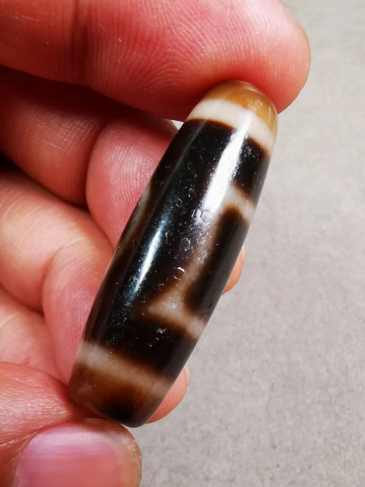 Gandhanra Tibetan Heaven & Earth Dzi Bead,Tibetan Chung,Protective Amulet,Small Size 38*12 mm