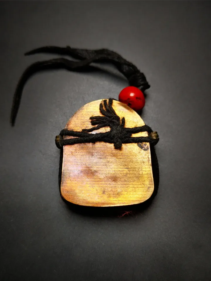 Gandhanra Antique Handmade Gau Ghau Shrine, Tibetan Letter Hum,Mini Tibetan Buddhist Altar Amulet Pendant,80 years old