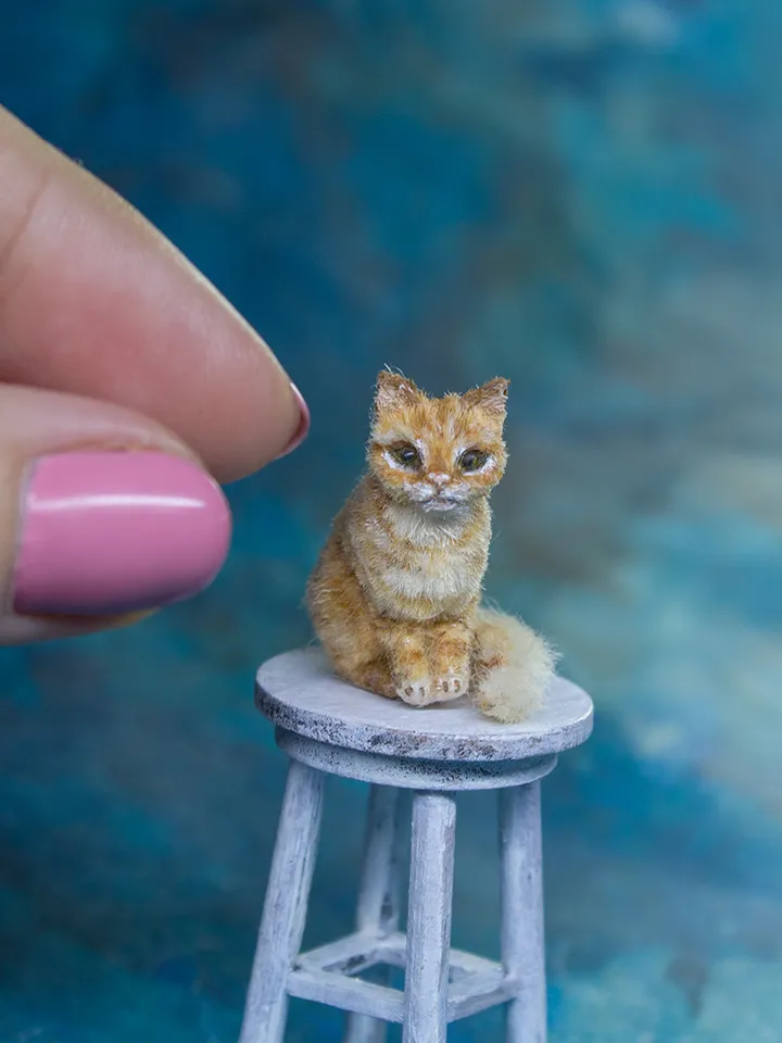 MINIATURE cat for dollhouse decoration