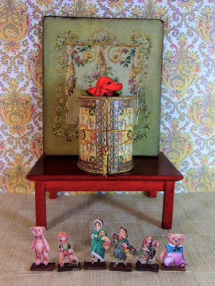 Vintage theater-box with dolls. Puppet show.1:12 scale.