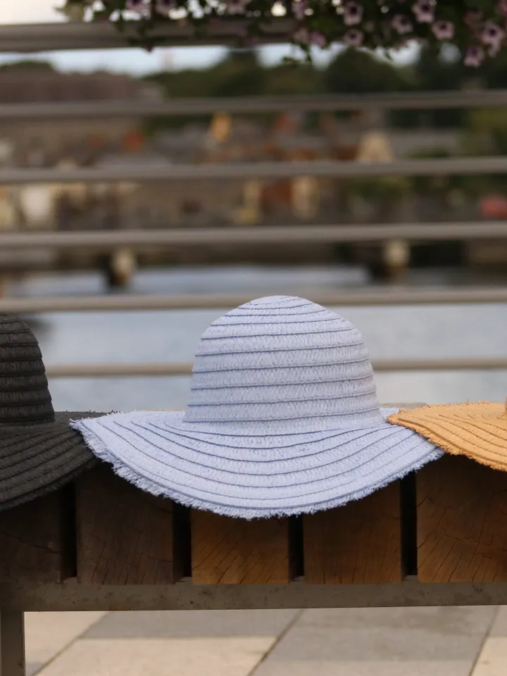 Women Straw Hat wide brim foldable Summer hat, floppy beach hat, Raffia hats, straw sun hat, seaside hat