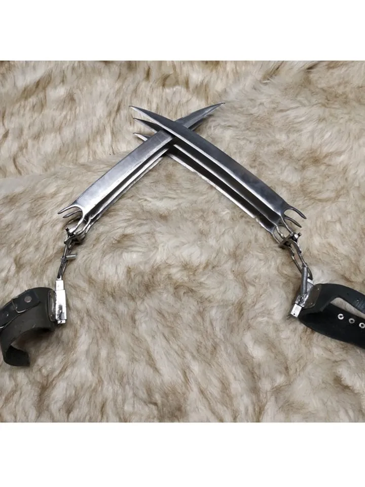 Wolverine claws - Deadpool swords - cosplay weapon - x-men cosplay - metal -