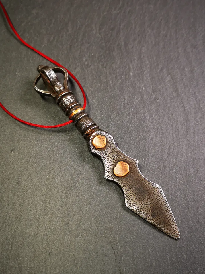 Gandhanra Handmade Tibetan Buddhist Ritual Implement - Kila -Dorje Phurba,Manjusri Sword,Made of Cold Iron inlaid with Copper,5.1"